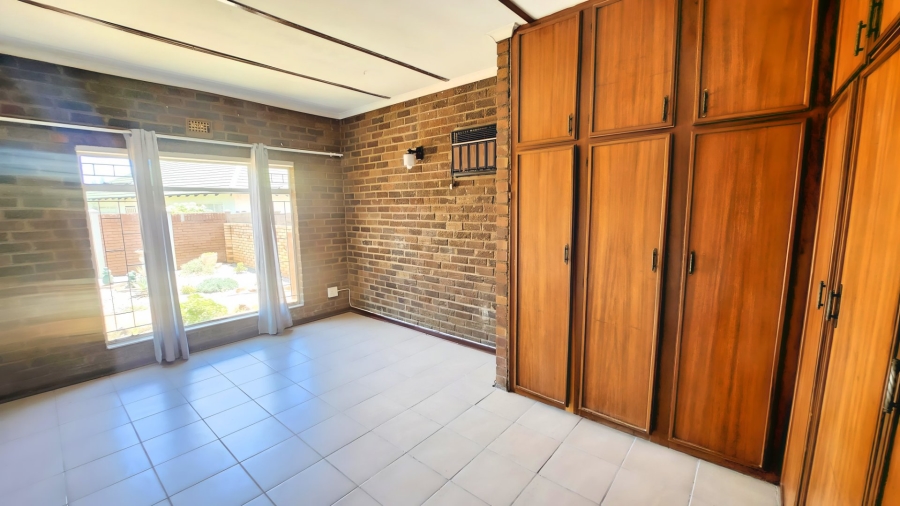 3 Bedroom Property for Sale in Stilfontein Ext 3 North West